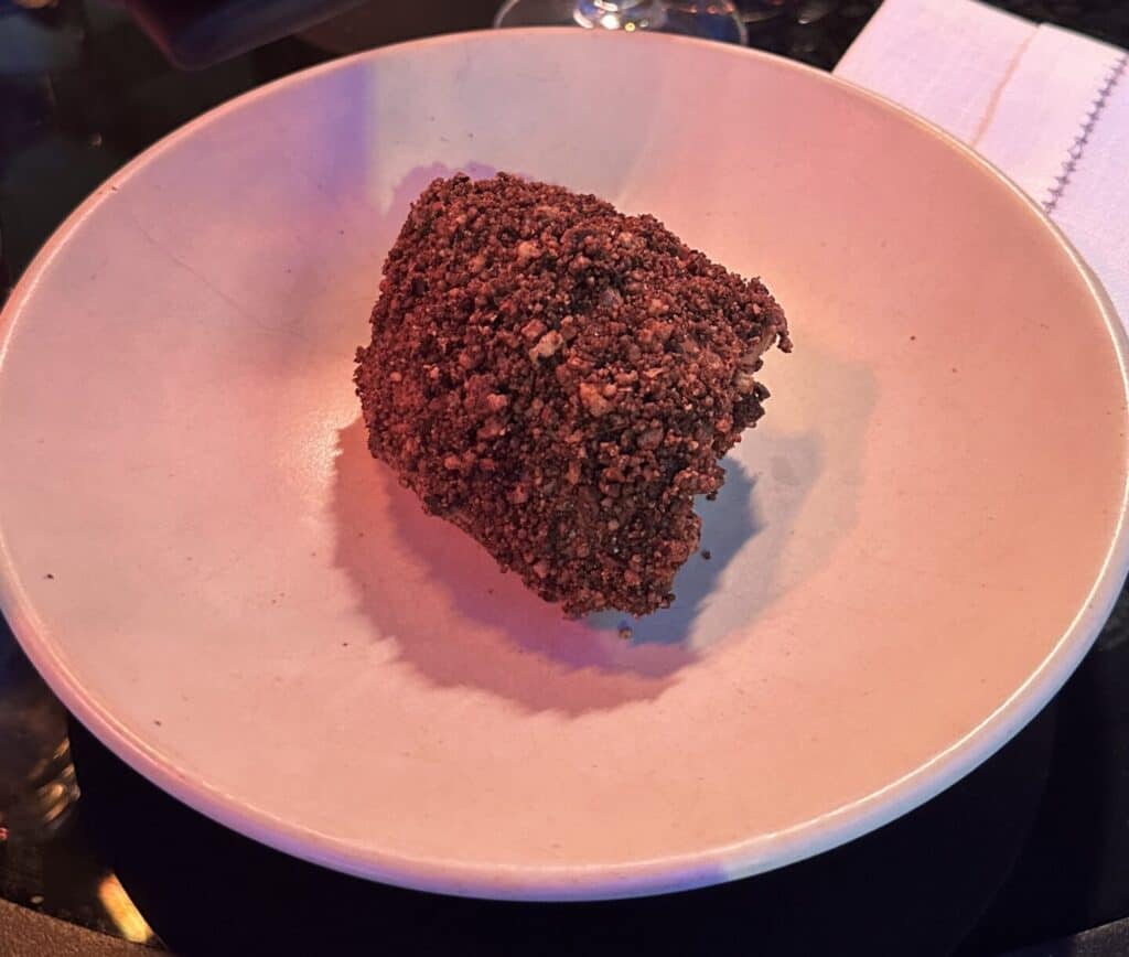 Chocolate Cremeux Almond and Salt Sune Restaurant Review London